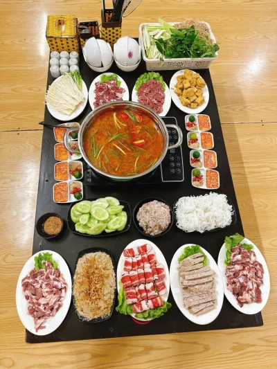 Lẩu & Nướng Nhấp Môi